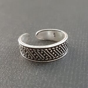Oxidized Toe Ring
