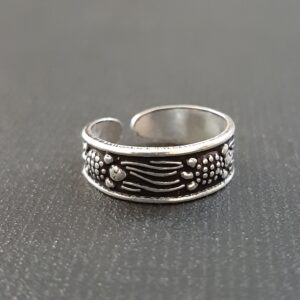 Oxidized Toe Ring