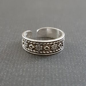 Oxidized Toe Ring