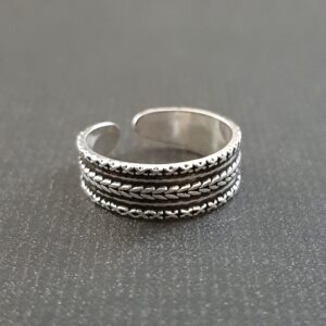 Oxidized Toe Ring