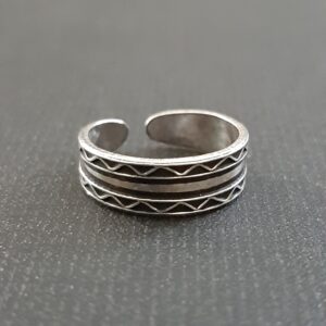Oxidized Toe Ring