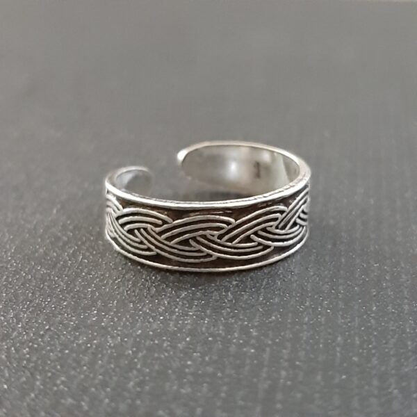 Oxidized Toe Ring