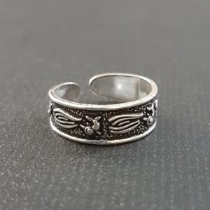 Oxidized Toe Ring