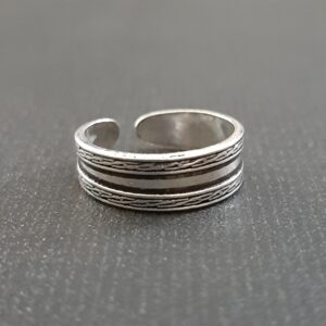 Oxidized Toe Ring