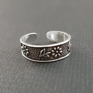 Oxidized Toe Ring