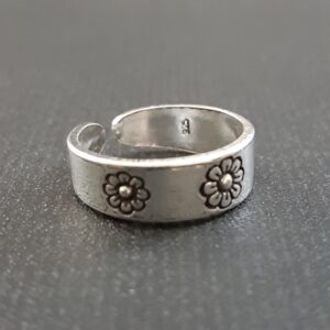 Oxidized Toe Ring