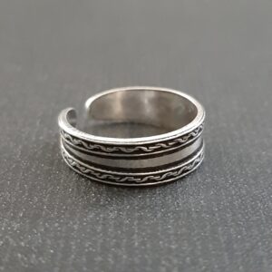 Oxidized Toe Ring