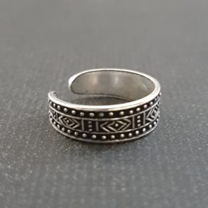 Oxidized Toe Ring