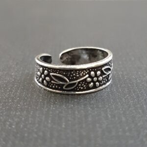 Oxidized Toe Ring