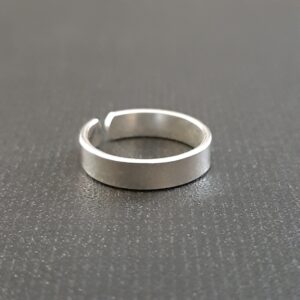 Oxidized Toe Ring