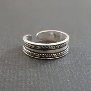 Oxidized Toe Ring